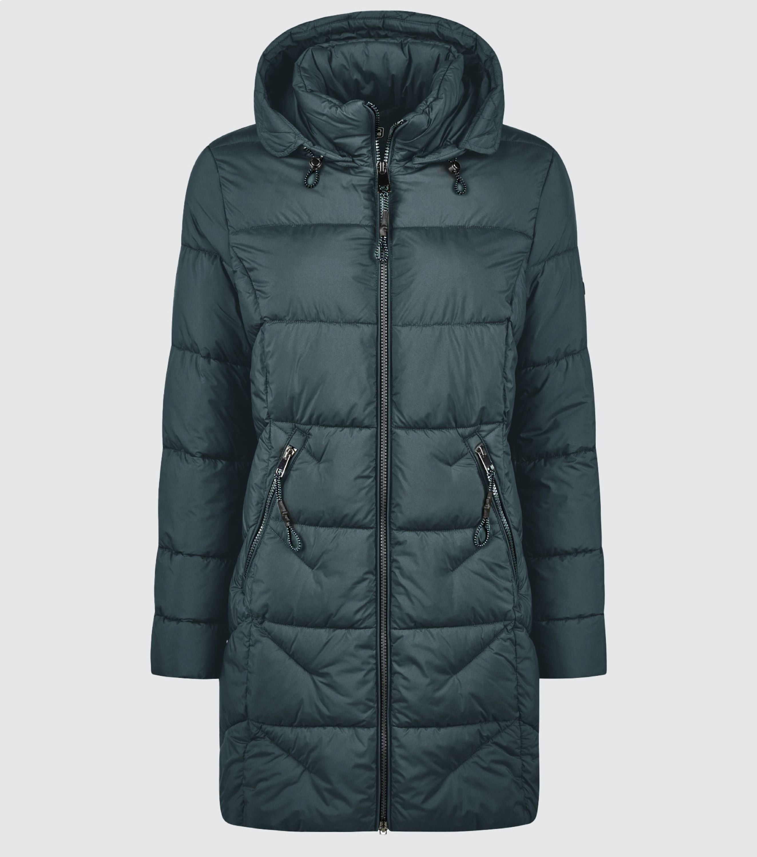 Freisteller einer dunkelgrünen Winterjacke gesteppt vor grauem Hintergrund